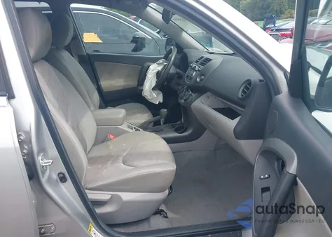 2010 Toyota Rav4 z USA, uszkodzony, nr VIN 2T3ZF4DV3AW047653